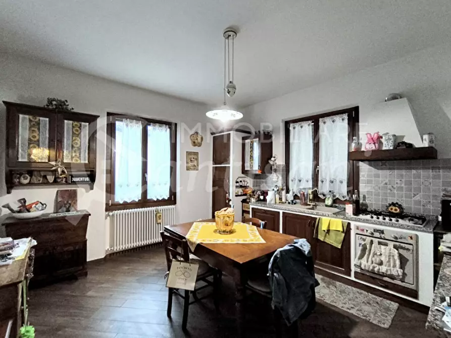 Immagine 7 di Casa indipendente in vendita  in Viale Giovanni XXIII a Borgo San Lorenzo