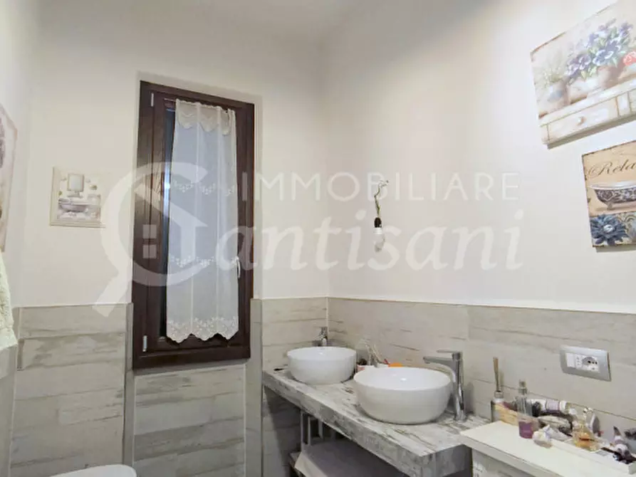 Immagine 18 di Casa indipendente in vendita  in Viale Giovanni XXIII a Borgo San Lorenzo