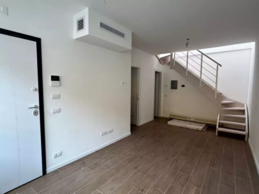 Immagine 8 di Appartamento in vendita  in Via dei Sabelli a Roma