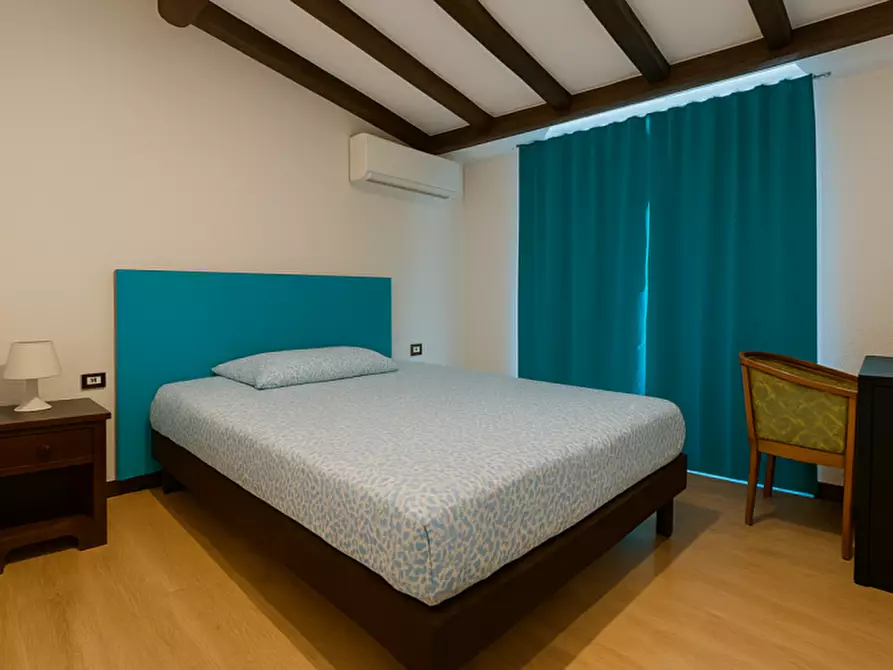 Immagine 5 di Camera in affitto  a Padova