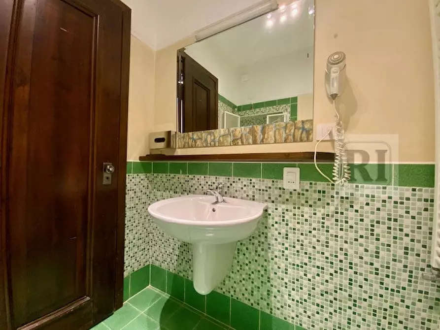 Immagine 12 di Camera in affitto  a Padova