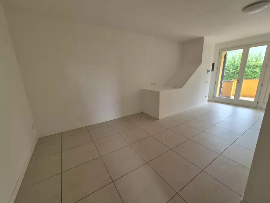 Immagine 1 di Appartamento in vendita  in Via del Torrente a Cesena