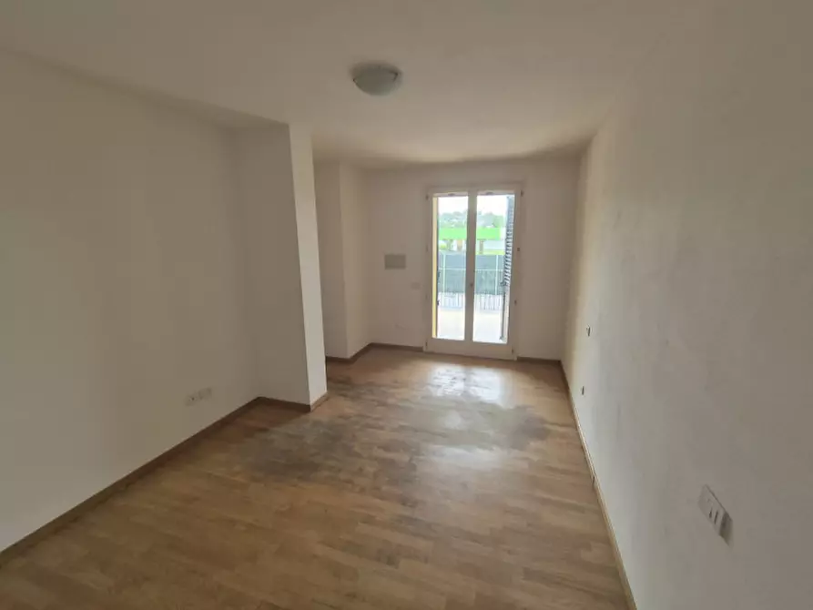Immagine 4 di Appartamento in vendita  in Via del Torrente a Cesena