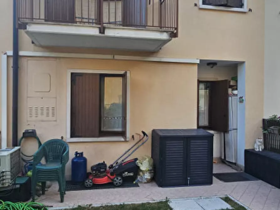 Immagine 2 di Villetta a schiera in vendita  in Domegliara a Sant'ambrogio Di Valpolicella