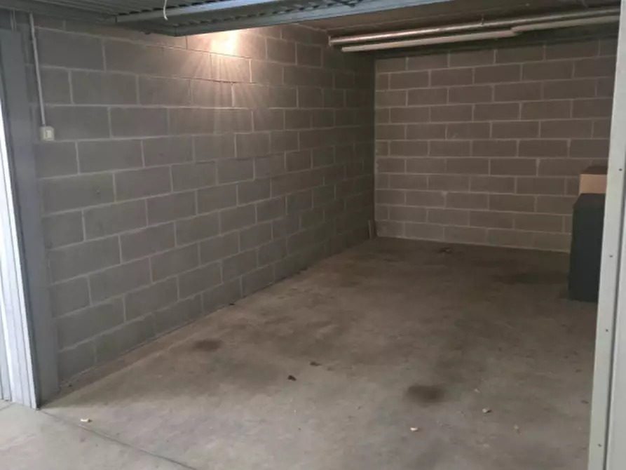 Immagine 2 di Garage in affitto  in Via Ettore Ponti 12 a Milano