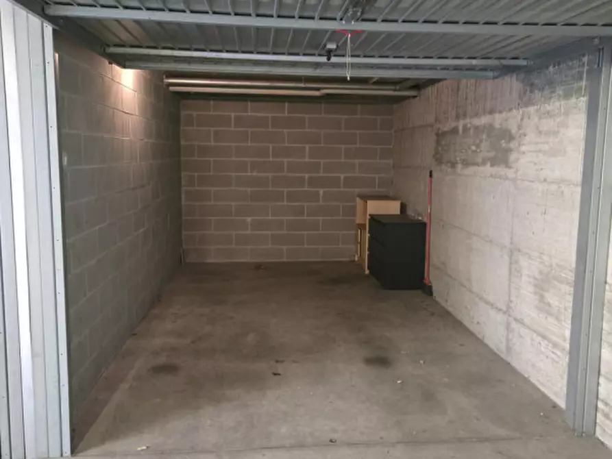 Immagine 4 di Garage in affitto  in Via Ettore Ponti 12 a Milano