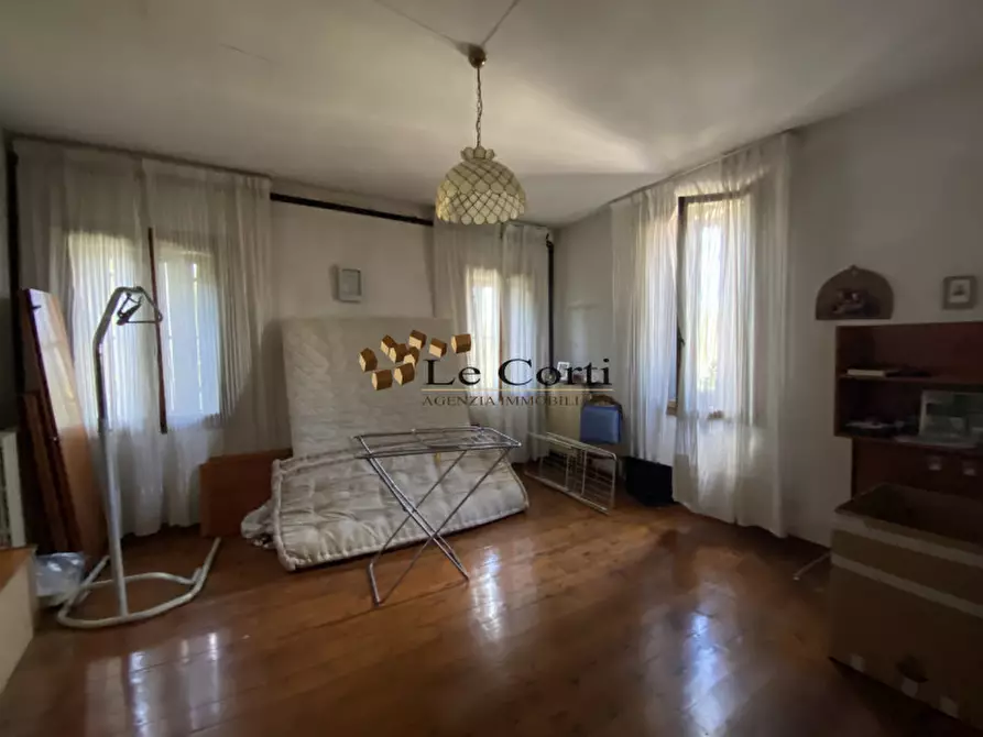 Immagine 13 di Casa indipendente in vendita  a Lonigo