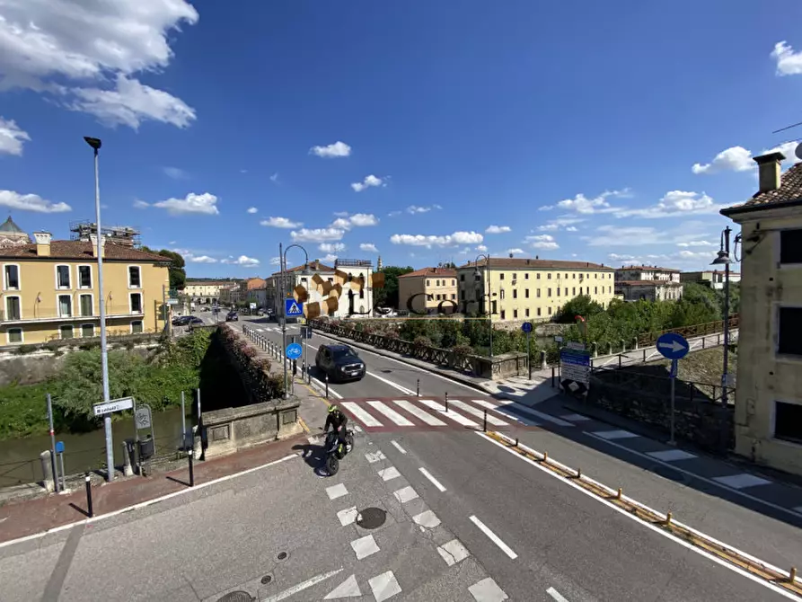 Immagine 18 di Casa indipendente in vendita  a Lonigo