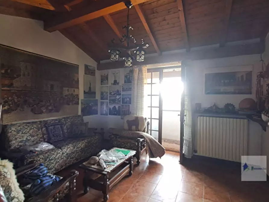Immagine 21 di Villa in vendita  in VIA villoresi a Robecchetto Con Induno