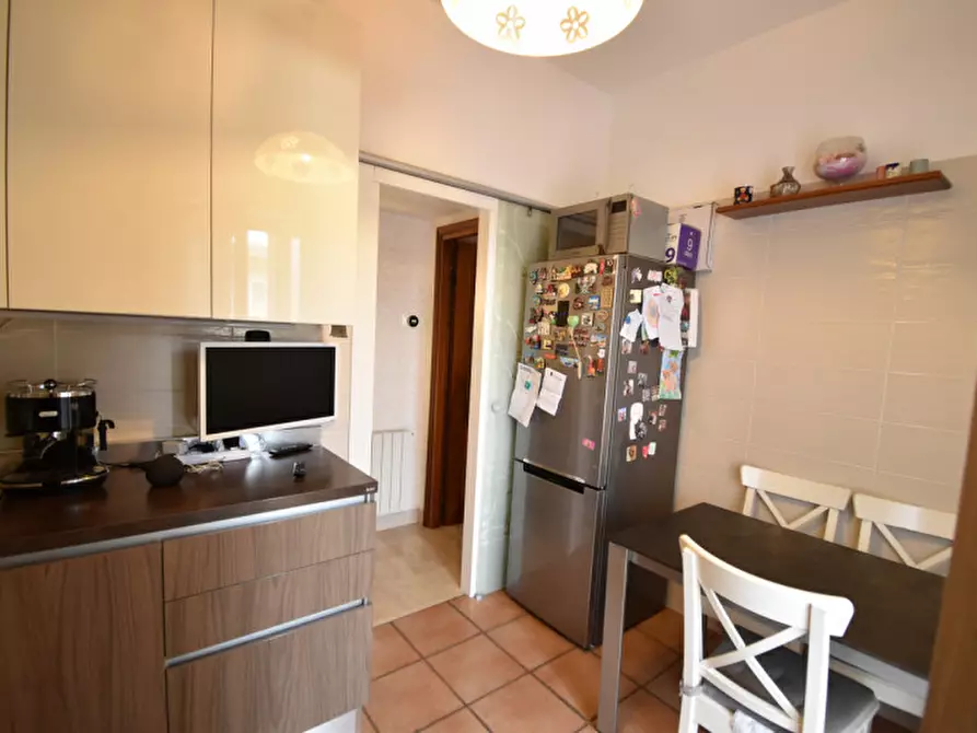 Immagine 18 di Appartamento in vendita  in Via Villanova a Roma