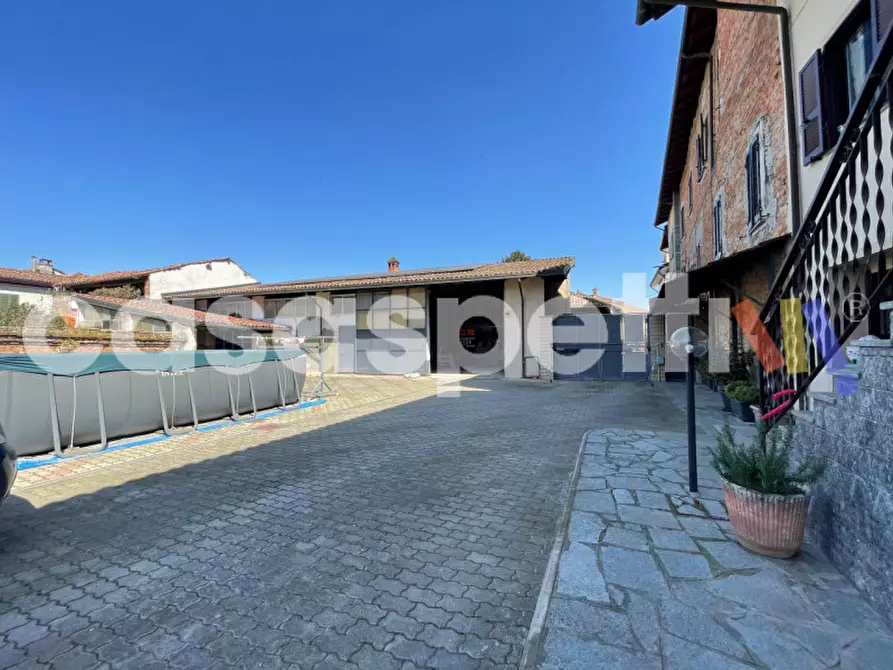 Immagine 2 di Casa indipendente in vendita  in Via del Forno a Rivarone