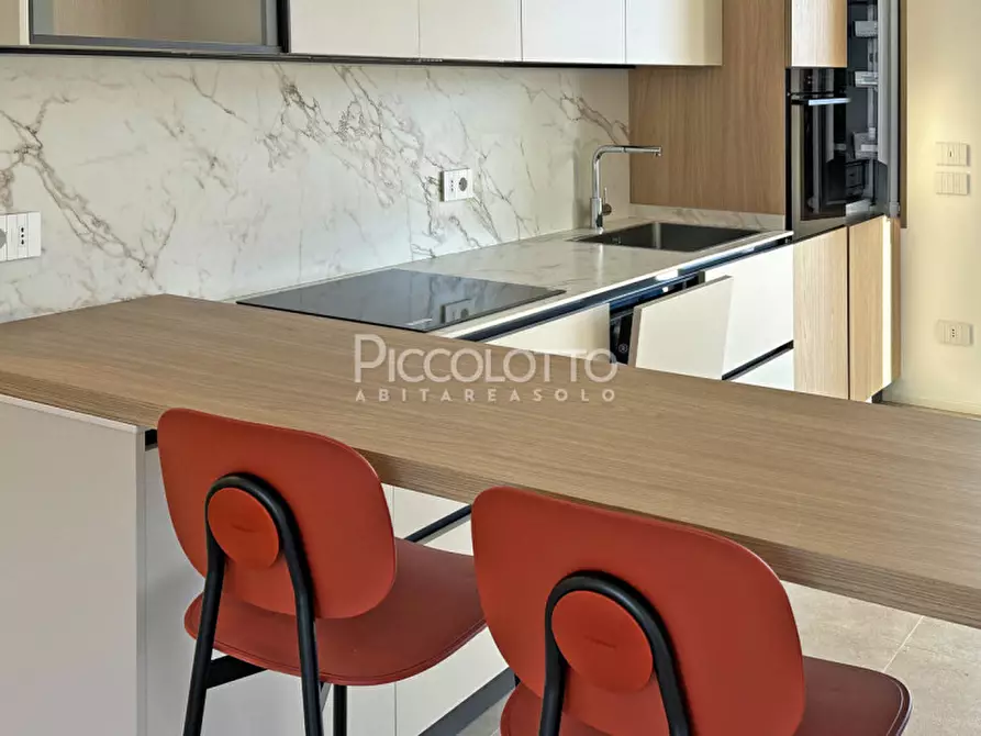 Immagine 7 di Casa bifamiliare in affitto  in via Pasubio a Cavaso Del Tomba