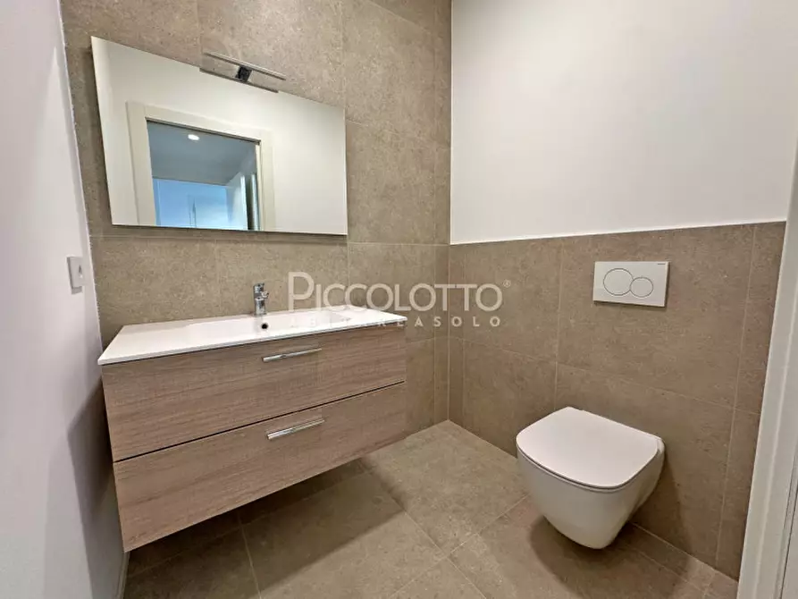 Immagine 11 di Casa bifamiliare in affitto  in via Pasubio a Cavaso Del Tomba