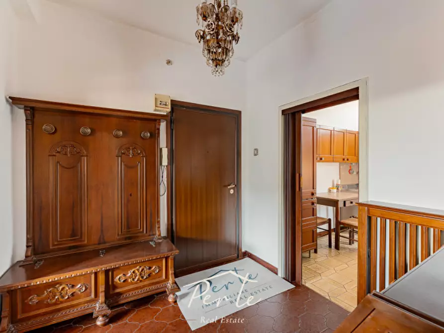 Immagine 5 di Appartamento in vendita  in Via Felice Barbano 4 a Mantova