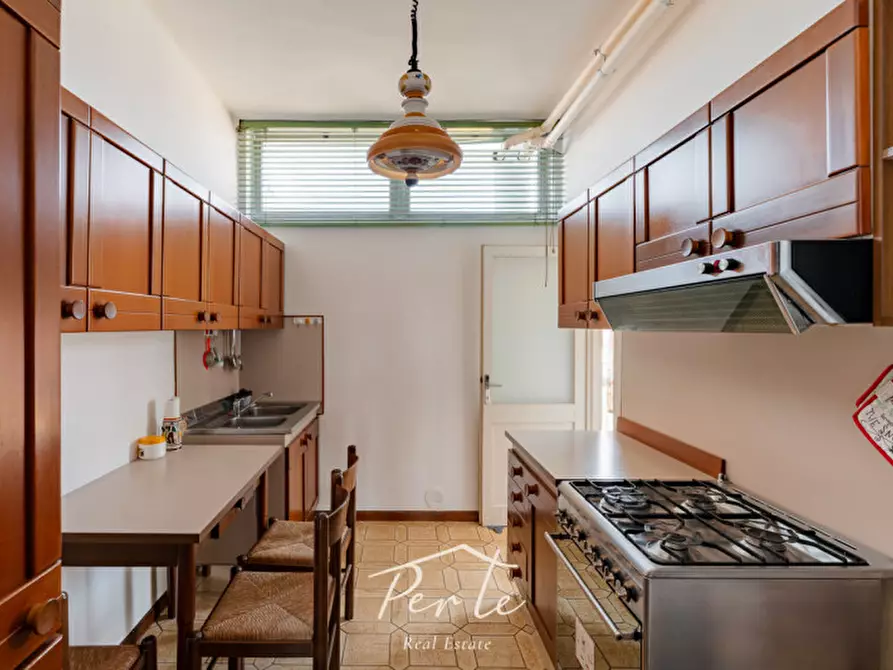 Immagine 6 di Appartamento in vendita  in Via Felice Barbano 4 a Mantova