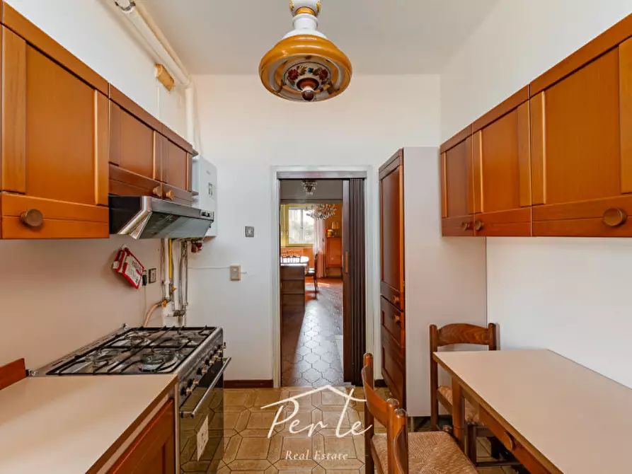 Immagine 7 di Appartamento in vendita  in Via Felice Barbano 4 a Mantova