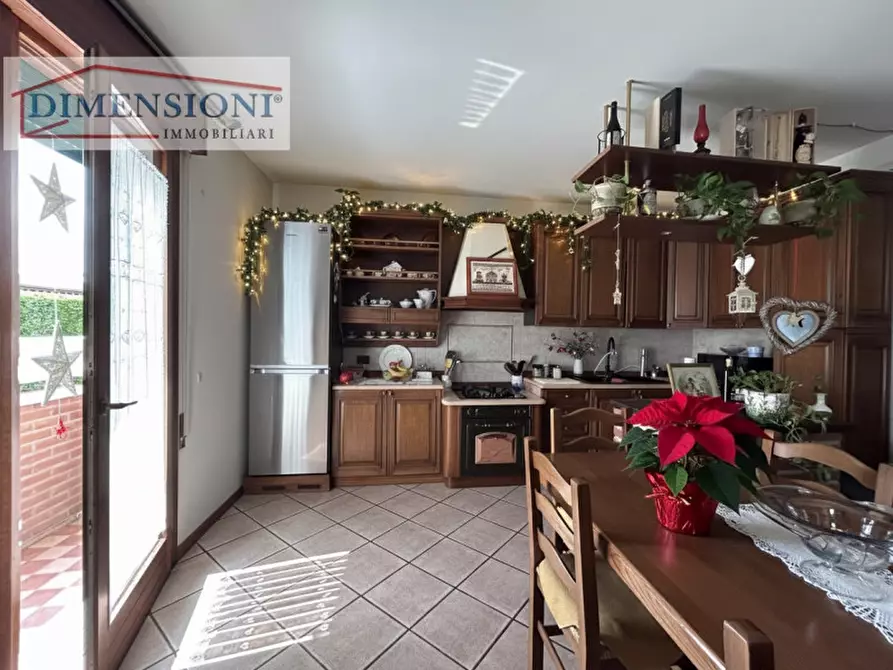 Immagine 4 di Casa quadrifamiliare in vendita  in Via Braghetta a Limena