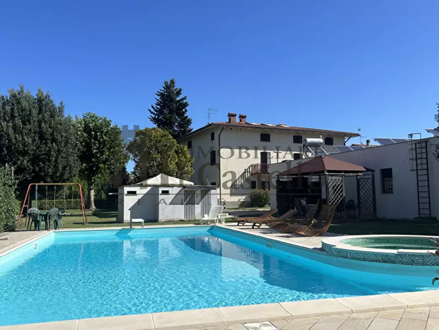 Immagine 13 di Villa in vendita  a Piegaro