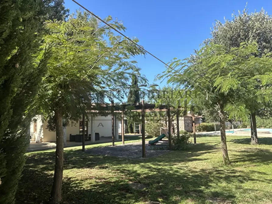 Immagine 38 di Villa in vendita  in Fontignano a Perugia