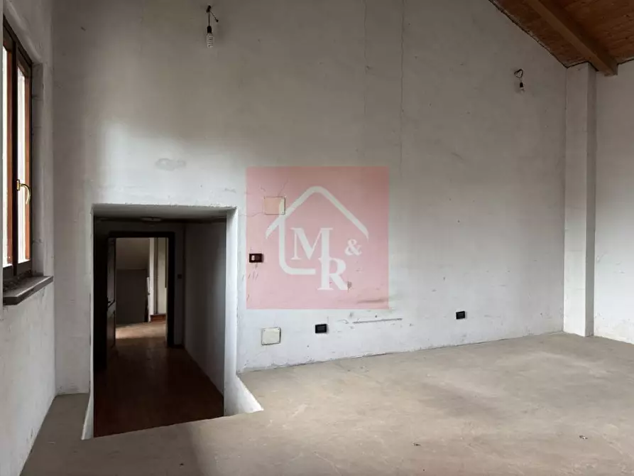 Immagine 48 di Villetta a schiera in vendita  in Via dei Castelli 42 a Pozzuolo Del Friuli