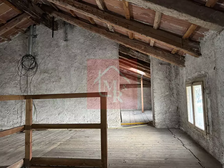 Immagine 55 di Villetta a schiera in vendita  in Via dei Castelli 42 a Pozzuolo Del Friuli