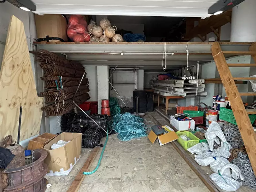 Immagine 2 di Garage in vendita  in Via Don Eugenio Bellemo a Chioggia