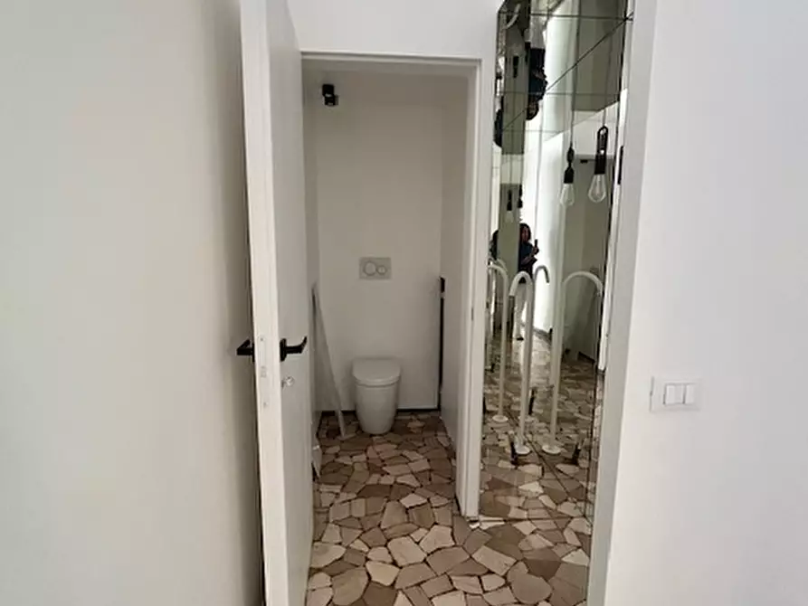 Immagine 6 di Negozio in affitto  in via Altinate a Padova