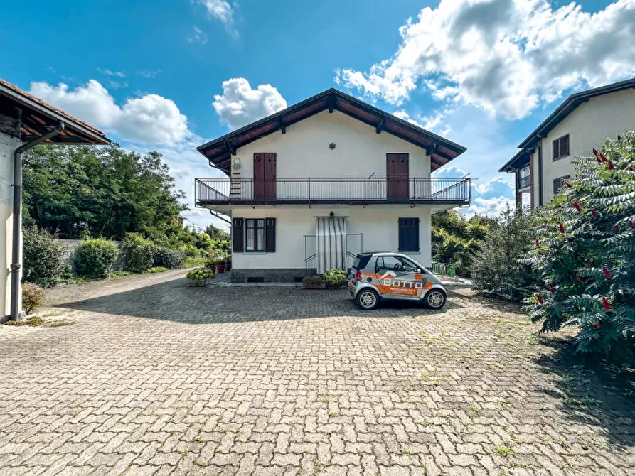 Immagine 1 di Appartamento in vendita  in Corso Valsesia, 267 a Gattinara