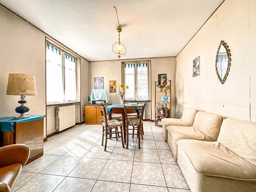 Immagine 2 di Appartamento in vendita  in Corso Valsesia, 267 a Gattinara