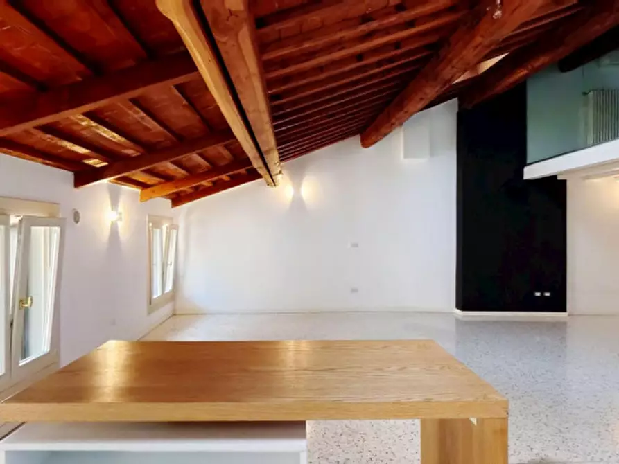 Immagine 9 di Attico in vendita  in contrà pescher a Vicenza