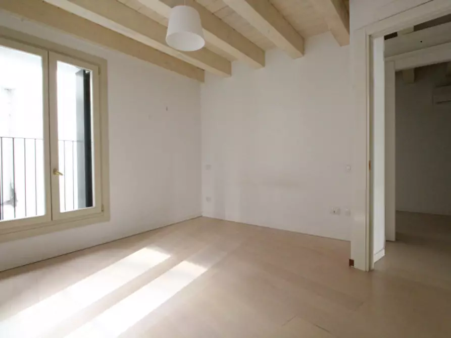 Immagine 16 di Appartamento in vendita  in Contra' Pescherie Vecchie a Vicenza