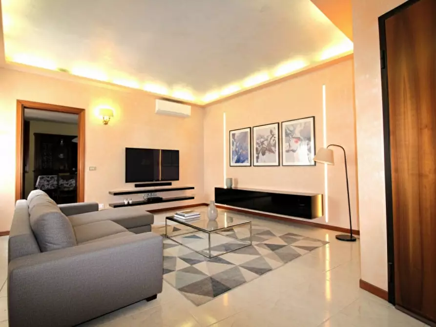 Immagine 1 di Appartamento in vendita  in Contra' Santa Caterina a Vicenza