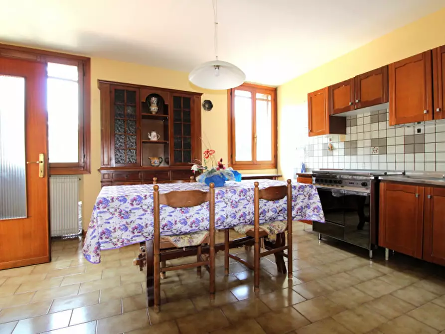 Immagine 9 di Appartamento in vendita  in Contra' Santa Caterina a Vicenza