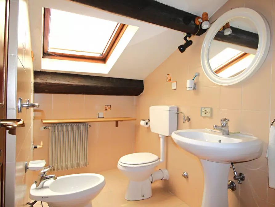 Immagine 31 di Appartamento in vendita  in Contra' Santa Caterina a Vicenza