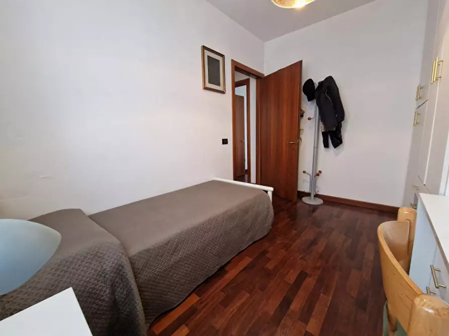 Immagine 9 di Appartamento in vendita  in Via Firenze a Torri Di Quartesolo