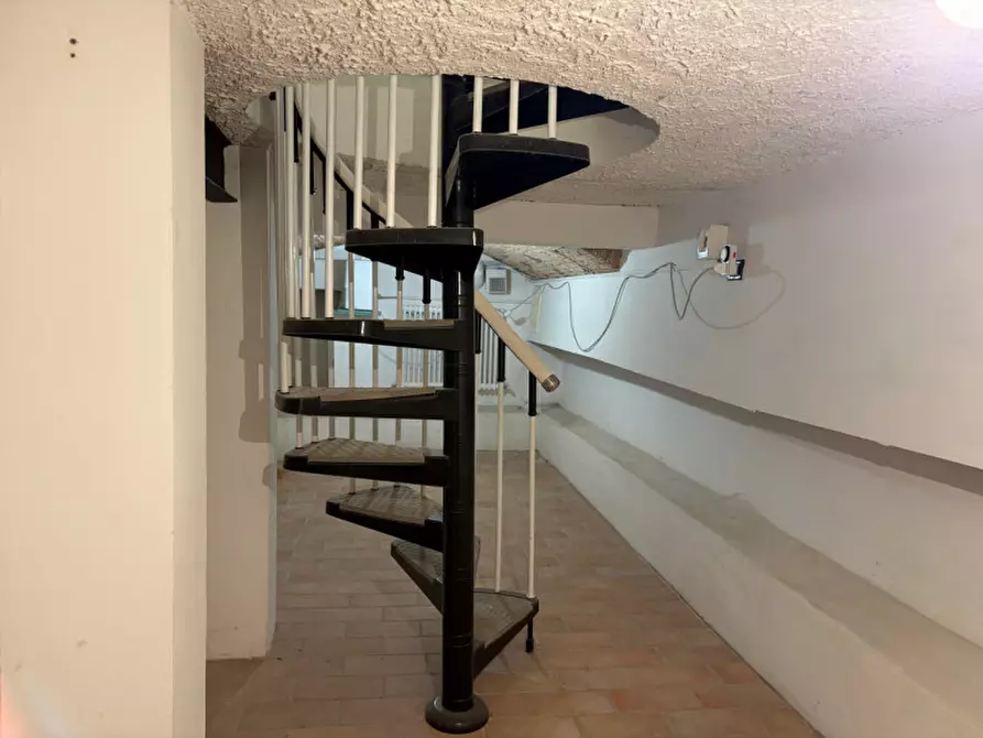 Immagine 10 di Negozio in affitto  in Contra' delle Canove Vecchie a Vicenza