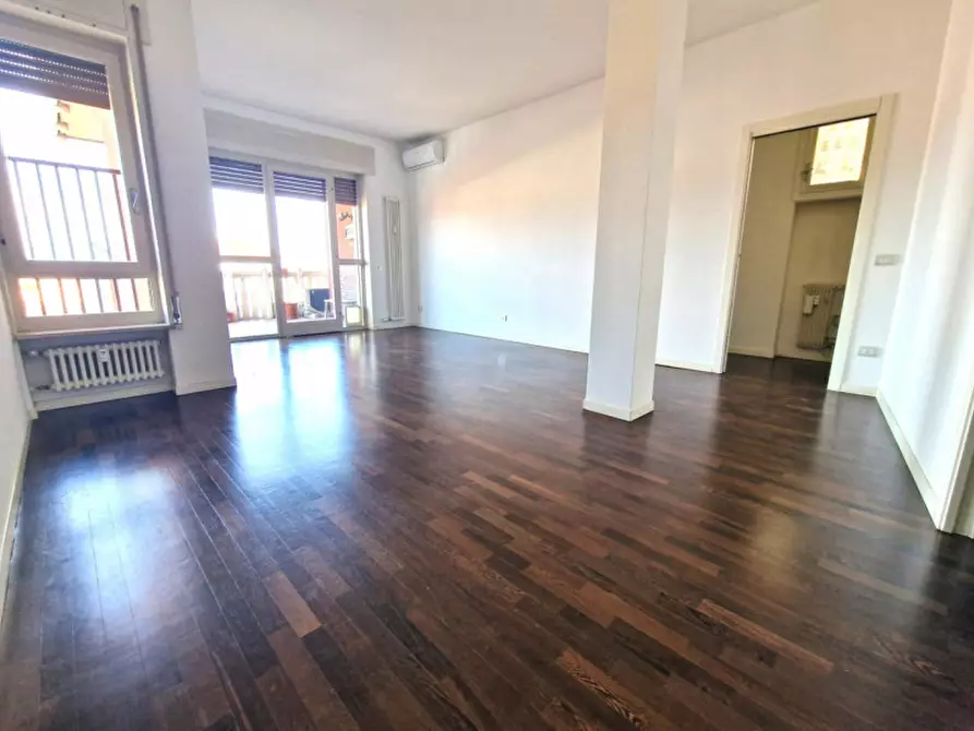 Immagine 2 di Appartamento in vendita  in Piazza Guglielmo Marconi a Vicenza