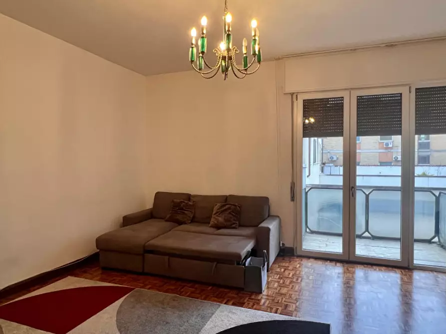 Immagine 1 di Appartamento in vendita  in Via IV Novembre a Vicenza