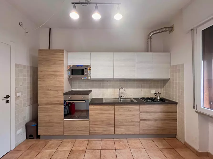 Immagine 9 di Appartamento in vendita  in Via IV Novembre a Vicenza