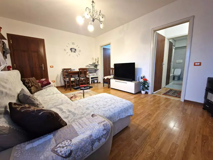 Immagine 3 di Appartamento in vendita  in Via Istria a Longare