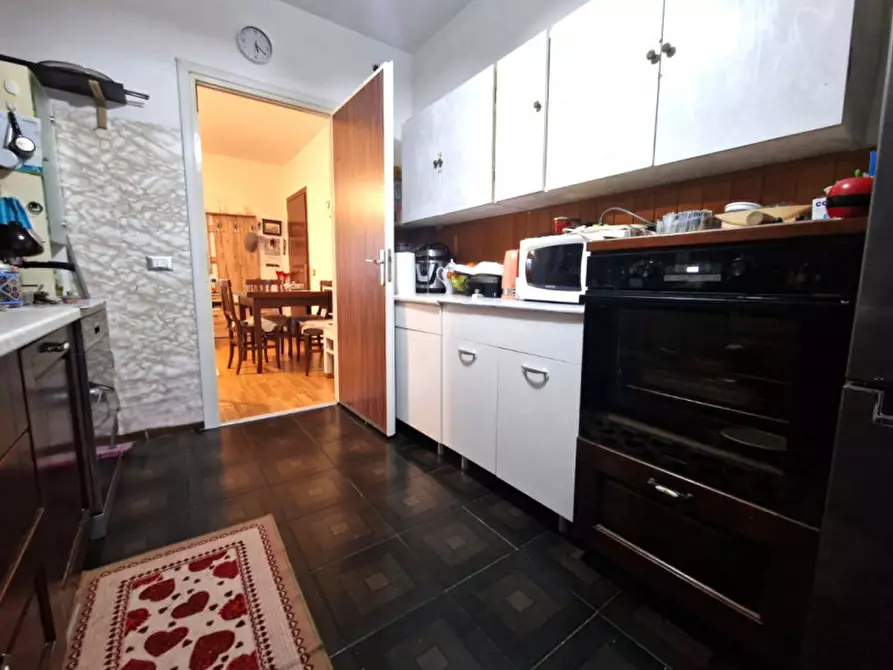 Immagine 7 di Appartamento in vendita  in Via Istria a Longare