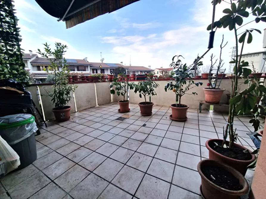 Immagine 18 di Appartamento in vendita  in Via Istria a Longare