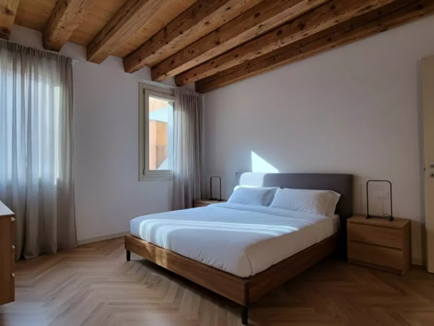 Immagine 5 di Attico in vendita  in Contrà Oratorio dei Servi Vicenza a Vicenza