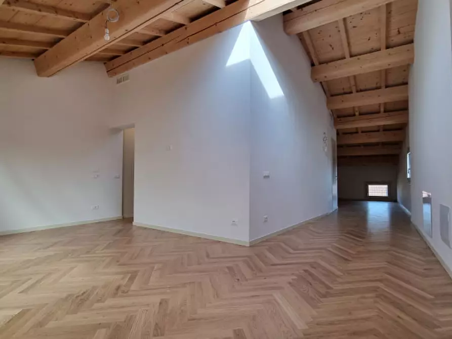 Immagine 8 di Attico in vendita  in Contrà Oratorio dei Servi Vicenza a Vicenza