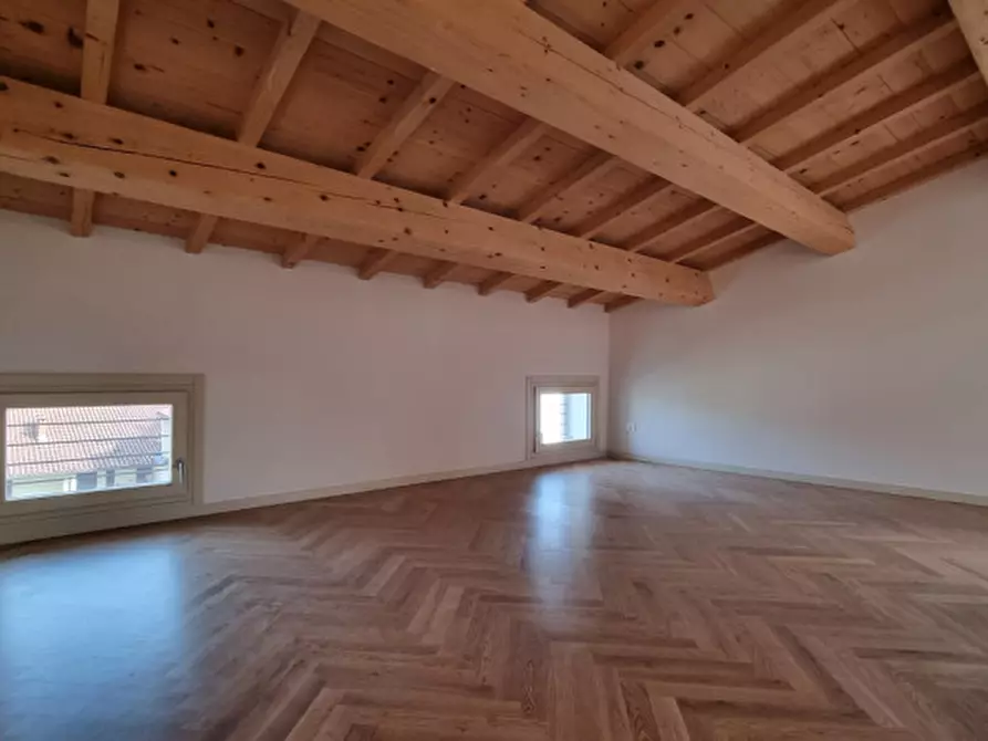 Immagine 15 di Attico in vendita  in Contrà Oratorio dei Servi Vicenza a Vicenza