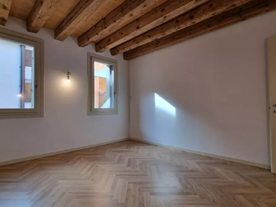 Immagine 23 di Attico in vendita  in Contrà Oratorio dei Servi Vicenza a Vicenza