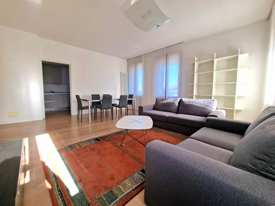 Immagine 2 di Appartamento in affitto  a Vicenza