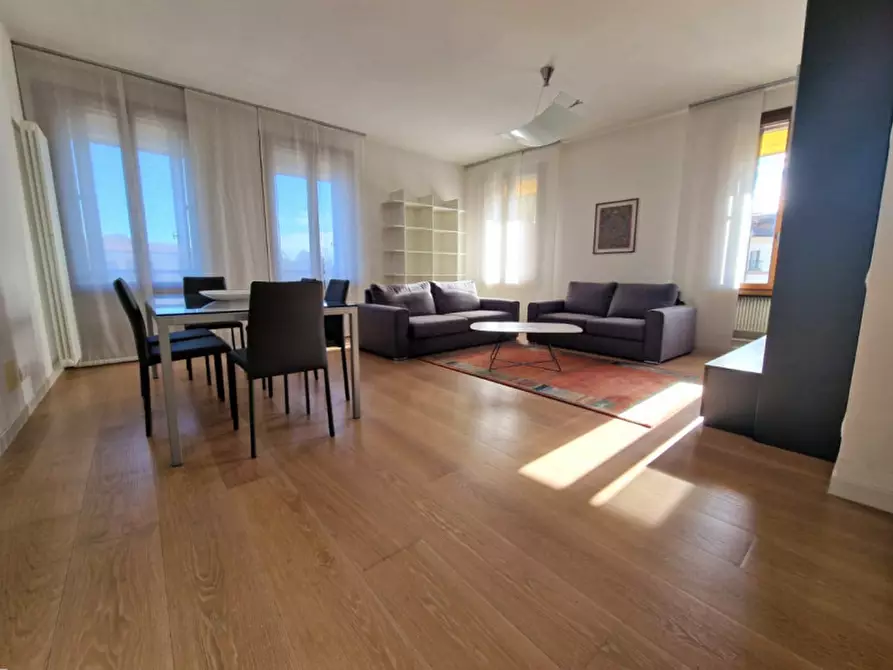 Immagine 4 di Appartamento in affitto  a Vicenza