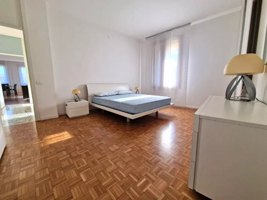 Immagine 9 di Appartamento in affitto  a Vicenza