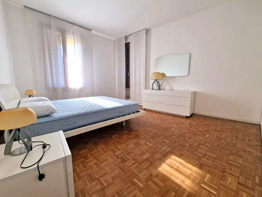 Immagine 11 di Appartamento in affitto  a Vicenza